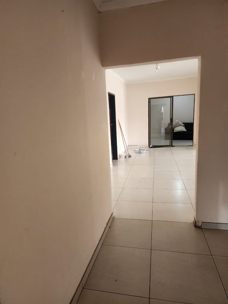 4 Bedroom Property for Sale in Flamwood North West